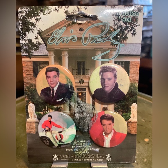 ELVIS PRESLEY Lunchtime SALT🧂& PEPPER SHAKERS 2002 Vandor + ELVIS BUTTONS 🎸 - Picture 9 of 9
